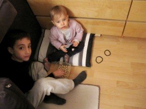 brémai, Bálint,Bora mivel szórakozik 031