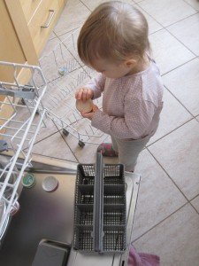 brémai, Bálint,Bora mivel szórakozik 044