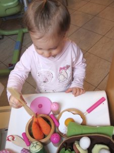 Bora főz, torta, Ábel mesél 013