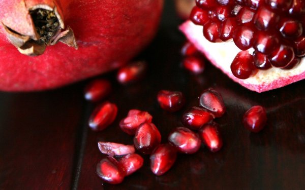 pomegranate-seeds-arils-ftr